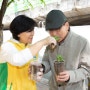 지구의 날 '정화식물심기' 캠페인, 동작구민 웃음꽃도 담아