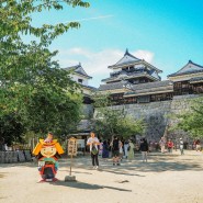일본 에히메현 여행 로프웨이 리프트 타고 마쓰야마 성 (한국인 무료입장 가능)