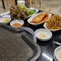 신논현에서 지역 재료를 사용한 레스토랑 탐험