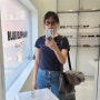 성수 블루엘리펀트 서울숲 쇼룸 방문 : 스타일리쉬한 선글라스 착용