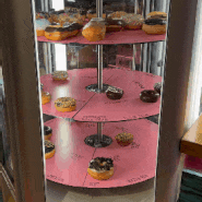 엘에이 LA 유니버셜 부두 도넛 Voodoo Doughnut