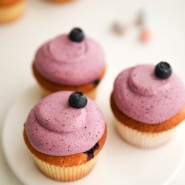 블루베리 컵케이크 만들기, 크림치즈 프로스팅까지 올려 맛있게 즐기기 !