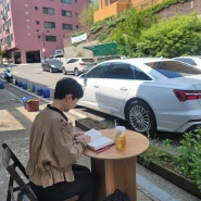 창가 앞 테이블, 인천 북 카페_인천 북바_cafe_wiiidok