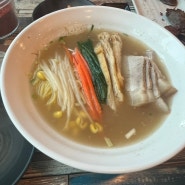 신촌역밥집 맨도롱 식당에서 맛있는 밥먹고 가기~!!