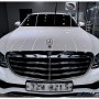 MERCEDES BENZ 220d Pola White : 정체 모를 이물질 제거 후 샌딩 & 폴리싱 그리고 유리막 시공~~!!!