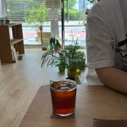 [보문 카페 추천] '보리수' 여름 향기 느껴지는 성북천 카페 / 성북천 브런치 카페