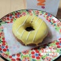[던킨 도넛]기쁨, 을 주는 바나나 우유 도넛-이달의 신상 도넛
