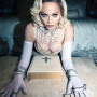 마다나 Madonna -Re-Edition Magazine