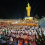 [2305-4] 농키아우 Nong Khiaw - 무앙싸이 Muang Xay, 오우돔싸이 Oudomxay : 라오스 부처님 오신 날 행사, Phu That Pagoda