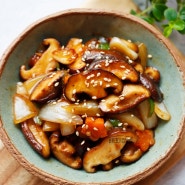 생표고버섯볶음 굴소스 표고버섯요리 표고버섯볶음 만드는법 레시피