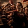 잭 스나이더가 밝힌 스나이더버스에서 헨리 카빌의 슈퍼맨의 "환상의 엔딩"