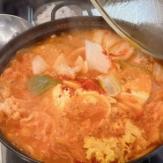 안산 사동 숨겨진 맛집 김치찌개에 진심인 '초부리김치찌개'