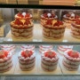 박명수가 뽑은 딸기케이크 [키친205] : 딸기밭케이크, 드디어 예약 성공, 미친 가성비와 맛, 딸기가 아낌없이 들어간 케이크, 재구매 의사 100%