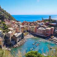 이탈리아 친퀘테레의 아름다운 해안 마을