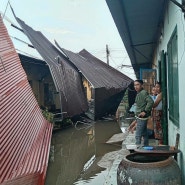 어제 폭풍우로 인해 베트남 호치민시 주변에 홍수 발생
