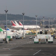 대만 타이베이 송산공항 대만 총통 취임식으로 김포 송산 항공권 도착 시간 앞당겨짐(예정보다 일찍) 또는 지연 기간
