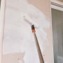 베란다 세탁실 천장 벽 내부 셀프 페인팅 (삼화 아이생각 수성 페인트로 1차)