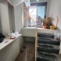 실내 계단에 유리난간을 제작, 시공해주었습니다.:)