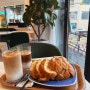 가락동 문정로데오 @브래드마티스 : 디저트 빵, 좌석 넓고 노트북하기좋은 조용한 분위기 예쁜 카페맛집