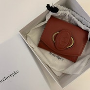 부산 아카이브앱크 홈 Oval wallet (Red clay) 지갑 구매후기 / 춈미 콜라보 가방 실물