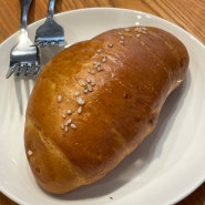[군포] 쿠모쿠모 베이커리 | 군포 빵지순례 추천✨ 산본 소금빵 맛집! 인생 밤식빵 만남..🙌🏻