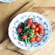 방울토마토 샐러리 볶음 요리 샐러리잎 손질 먹는법