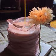 투썸-플라워 복숭아생크림케이크