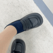 [신발/구두] 여성 신발 통굽 로퍼 _ 에이블리 더레이디 무광 페니로퍼