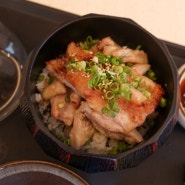 연남동 점심 숯불 닭갈비 덮밥 ' 일체마부시 '