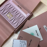 도쿄 신주쿠 이세탄백화점: 미우미우,셀린느 카드지갑 구매 (텍스리펀 및 게스트카드 발급)