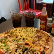 [홍대맛집] '피자오‘에서 콰트로 피자 (에제키엘, 피터, 화이트, 초아비)