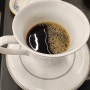 홍대 브라운시티 카페에서 분위기있게 커피 한잔^^