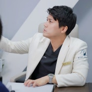 ICL렌즈삽입수술 만족도 확인하려면