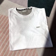 DKNY 화이트 무지티 여름 기본티셔츠 구입 후기 남성용 S사이즈