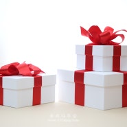 아이디어스, 크리스마스 기프트 박스 광고 소품 제작, 리본 장식, 강남 선물포장, 종려나무숲