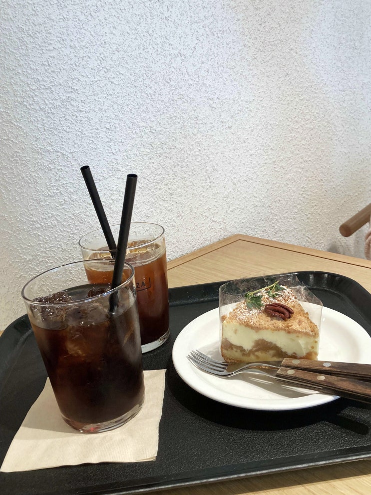 명동 롯데백화점 본점 카페 보난자커피 / 돌고 돌아 여기 : 네이버 블로그