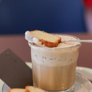 홍대 상수 브런치 애견동반 주차까지 가능한 소금빵 베이커리 카페 인솔커피 추천
