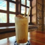 푸꾸옥 코코넛커피 맛집 여행자거리 안바 카페 메뉴 · 영업시간 · 에어컨 있음