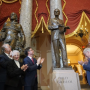 5/17 미국 국회의사당, 빌리 그레이엄을 기리는 동상 공개: '우리의 가장 소중한 보물 중 하나'
