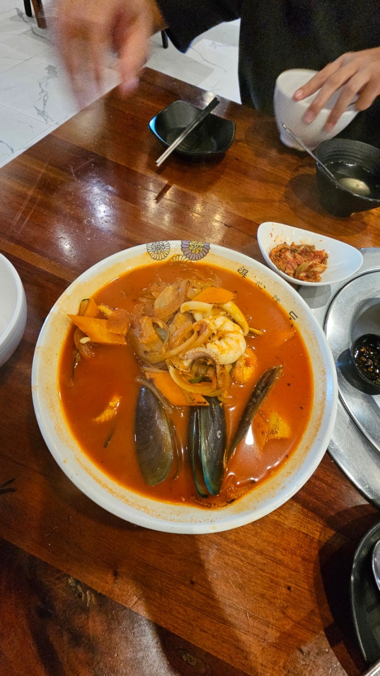 인도네시아/국제부부/수라바야여행/수라바야 맛집/수라바야 한식당/짬뽕맛집 아줌마키친(Ahjumma's Kitchen) : 네이버 블로그