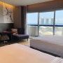 싱가포르 여행 숙소 : 스위소텔 더 스탬포드 호텔 (마리나베이샌즈 하버뷰, 분수쇼 야경 전망 좋은 호텔 룸 투어)