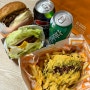 버거스올마이티 수원성균관대점: 번과 패티가 맛있는 율전동 햄버거 맛집