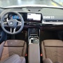 BMW X1 내부 인테리어 리뷰 : 내연기관 SUV인데 전기차 느낌이?!