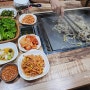 우삼겹 숙주가 철판에서 만나 우숙이네 찐맛집이댜능