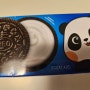 오레오 판다 에디션 우유에 퐁당 넣어봤습니다 panda 🐼