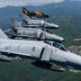 [공군] 55년 임무 끝 퇴역 ‘F-4’, 독자 개발 ‘KF-21’… 공군력 세계 5위로