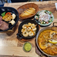 서울 신사역 스페인 음식 맛집, 트라가 가로수길점, 빠에야, 감바스, 주차장, 내돈내산