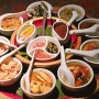발리 꾸따 추천 맛집 뽀삐스 레스토랑 - 40여년의 휴양지 정원 인테리어가 멋진 식당