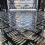광주 화물칸 바닥작업!! 스타리아 5밴 알루미늄 체크판!!
