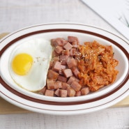 스팸김치덮밥 햄김치덮밥 류수영 볶음김치레시피 점심메뉴 묵은김치요리